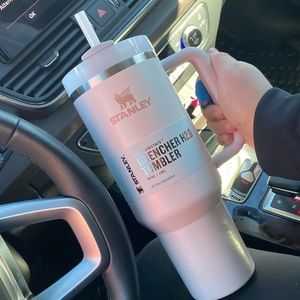 Stanley rose quartz Light pink 40oz